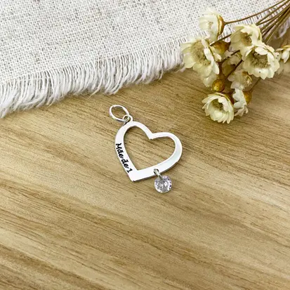 PINGENTE CORAÇÃO VAZADO CRISTAL MÃE DE 1
